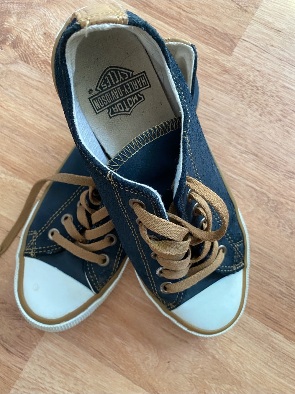 Harley-Davidson Navy and Tan women’s Canvas Sneakers